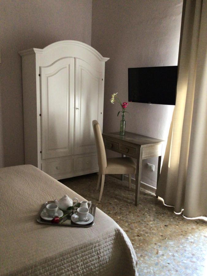 Suite Barocca โนโต ภายนอก รูปภาพ