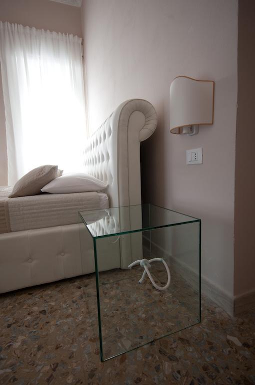 Suite Barocca โนโต ห้อง รูปภาพ